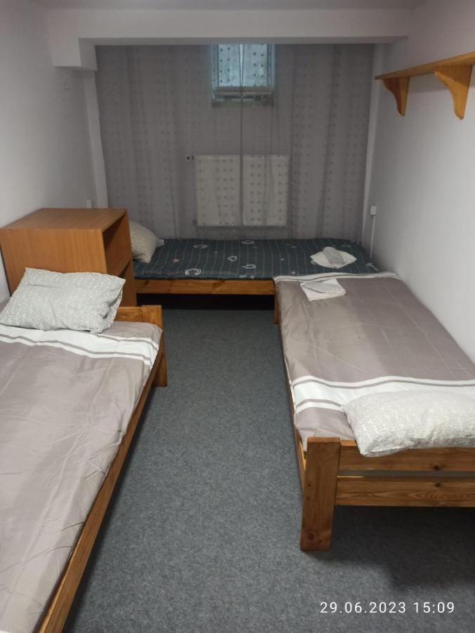 وارسو Saska Ochota Forest Guest House المظهر الخارجي الصورة