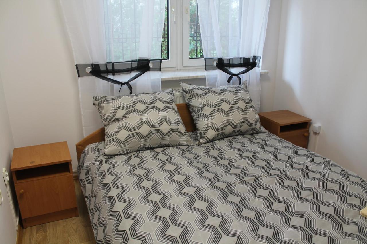 وارسو Saska Ochota Forest Guest House المظهر الخارجي الصورة